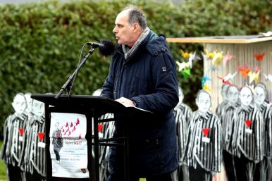 Volker Kohlschmidt, „Gedenktag 2. April in Wewelsburg – Verein wider das Vergessen und für Demokratie e.V.“
